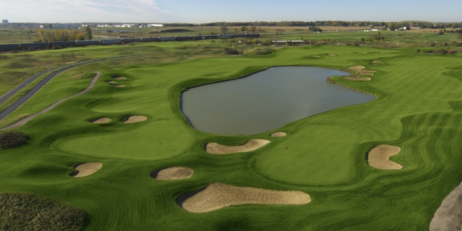 Prairie Landing - Holes 9 and 18